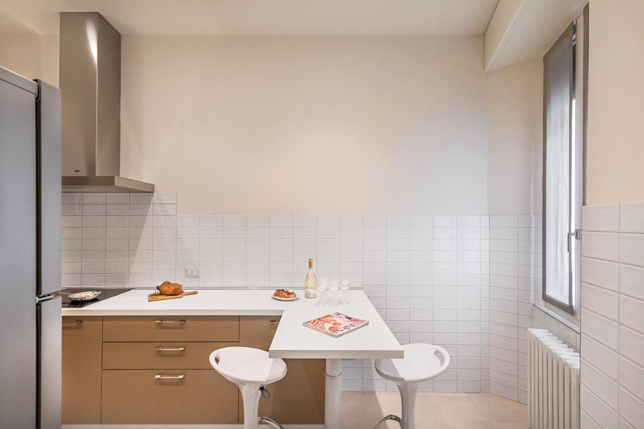 Il Lago Apartments By Wonderful Italy Salo Bagian luar foto