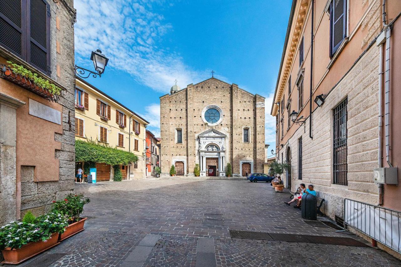 Il Lago Apartments By Wonderful Italy Salo Bagian luar foto