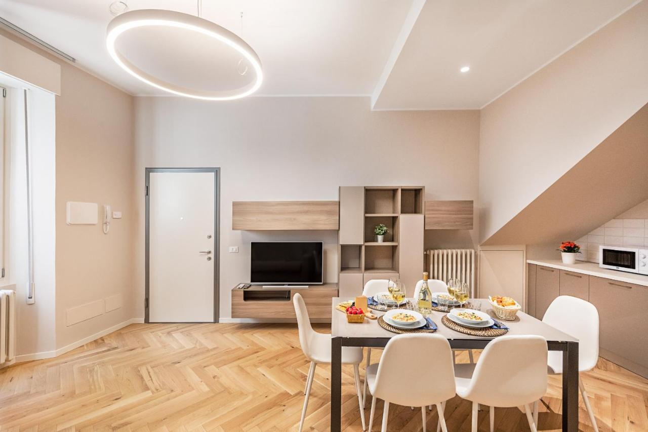 Il Lago Apartments By Wonderful Italy Salo Bagian luar foto