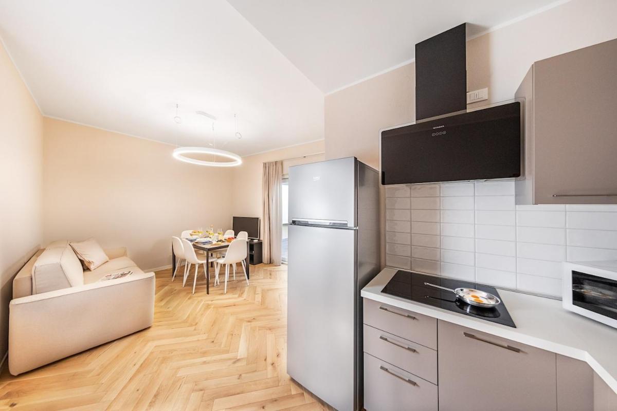 Il Lago Apartments By Wonderful Italy Salo Bagian luar foto