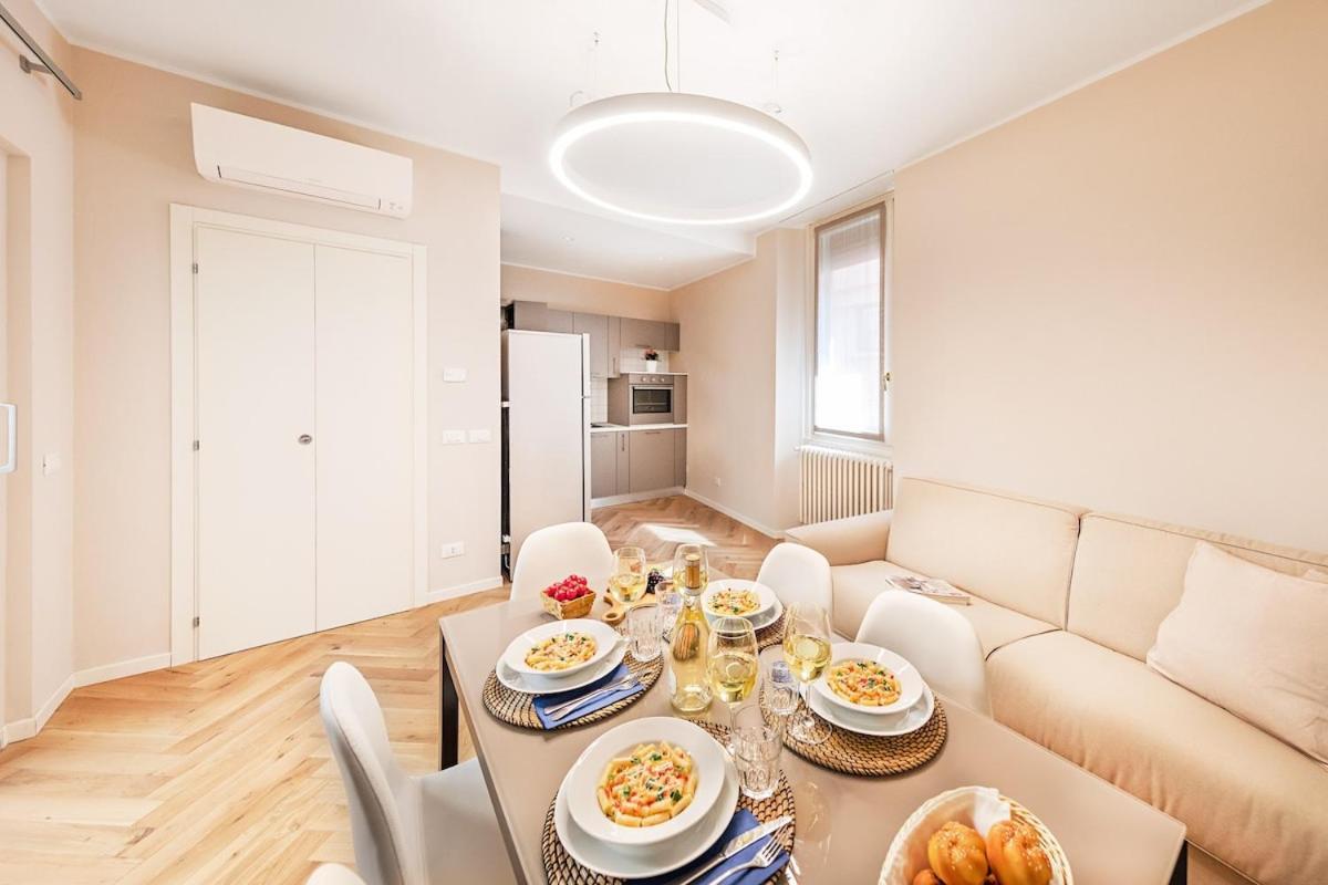 Il Lago Apartments By Wonderful Italy Salo Bagian luar foto