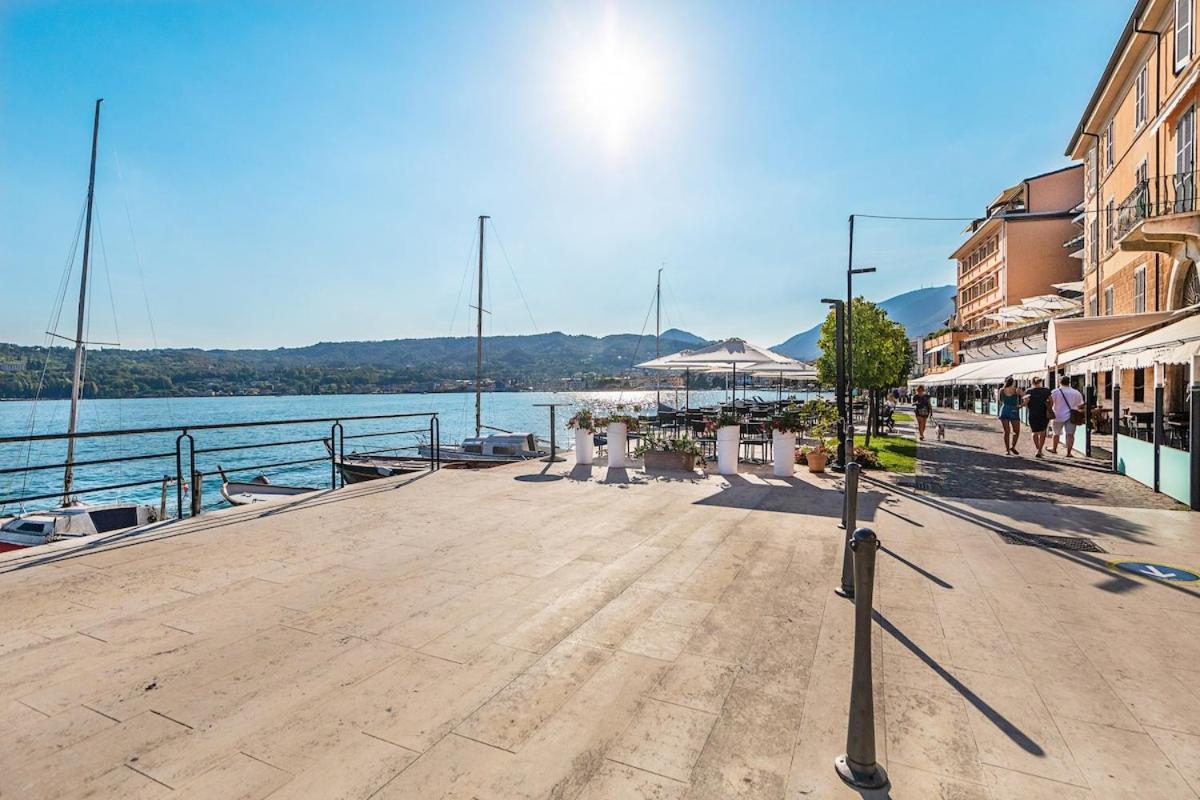 Il Lago Apartments By Wonderful Italy Salo Bagian luar foto
