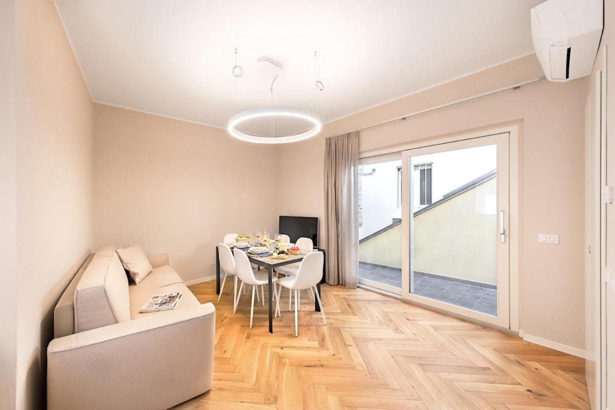 Il Lago Apartments By Wonderful Italy Salo Bagian luar foto